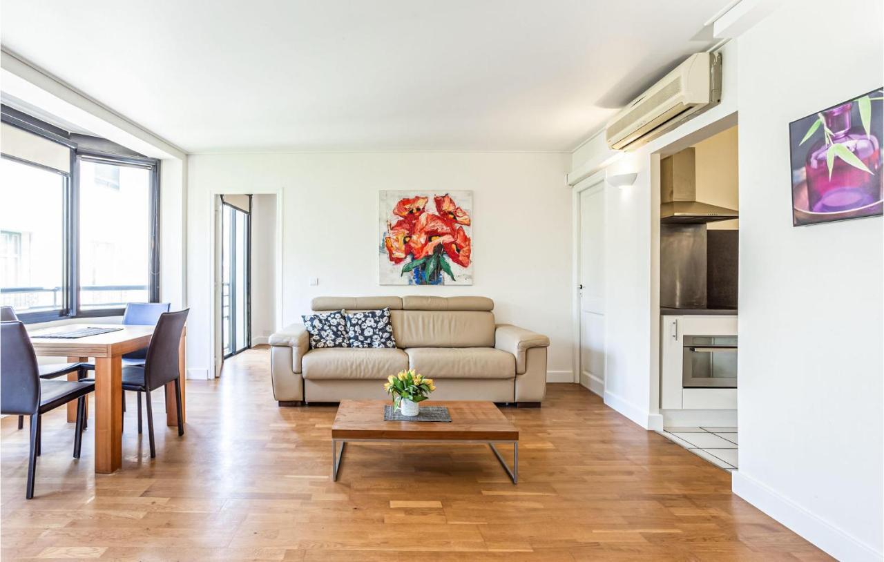 Nice Apartment In Cannes With Wifi Eksteriør billede